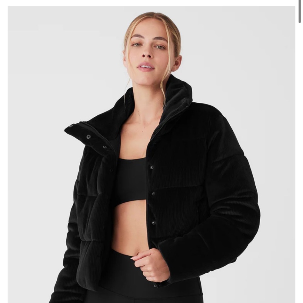 Alo Ribbed Velour Gold Rush Puffer